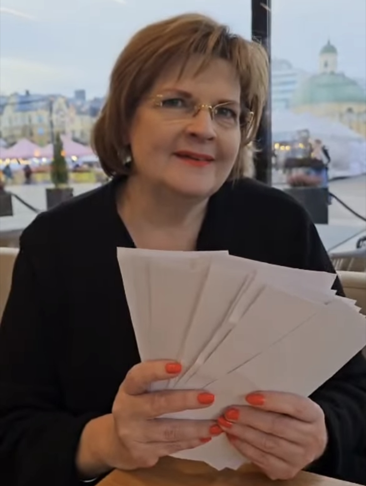Kiitos palautteesta!